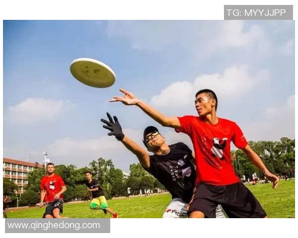 南京飞盘队技术革新引发热议助力飞盘运动蓬勃发展