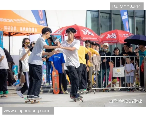 广州滑板队如何通过战术创新实现盯防升级与团队协作新模式